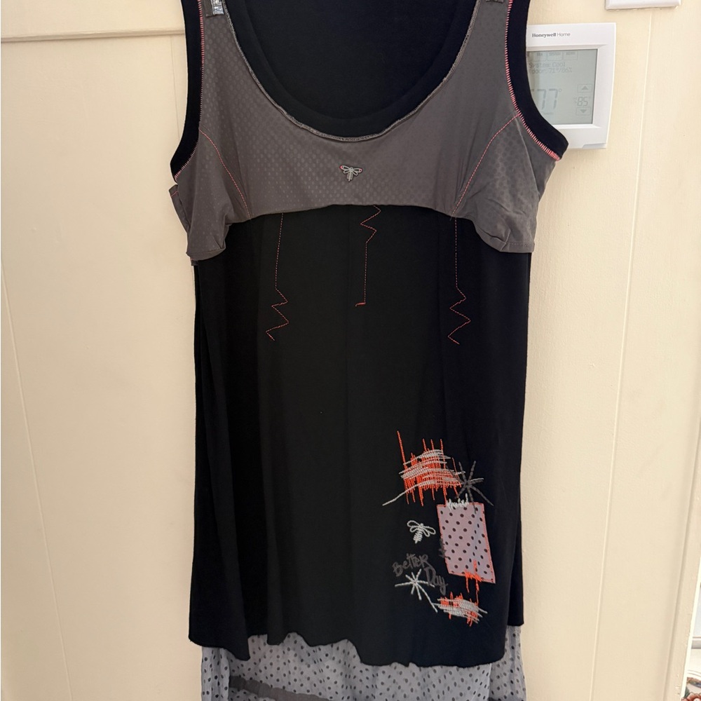 La Modest a Vous Stylish Black and Gray Women's Dress